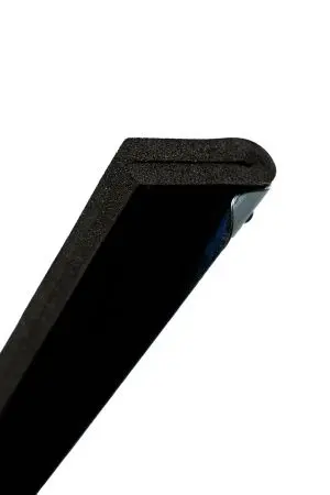 Вик: Сгон для пола 75см сталь, бензостойкая черная резина Uctem