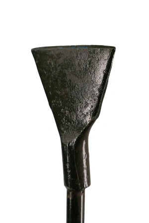 Хозяйственный инвентарь: Ледоруб-топор Б2 кованый наконечник железная ручка, пластиковое навершие