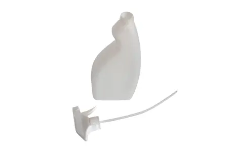 Вик: Бутылка 750 мл с распылителем белая MRY