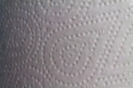 Бумажные полотенца: 2сл 65м целлюлоза цвет белый Мягкий знак Мистер Биг