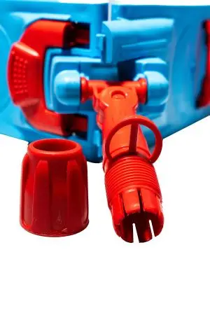 Вик: Держатель мопов 50см универсальный пластик Uctem