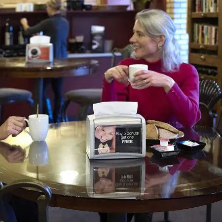 Tork: Диспенсер N4 Interfold для салфеток серый настольный на 200шт