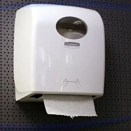 Kimberly-Clark: Диспенсер Аквариус для полотенец в рулоне белый
